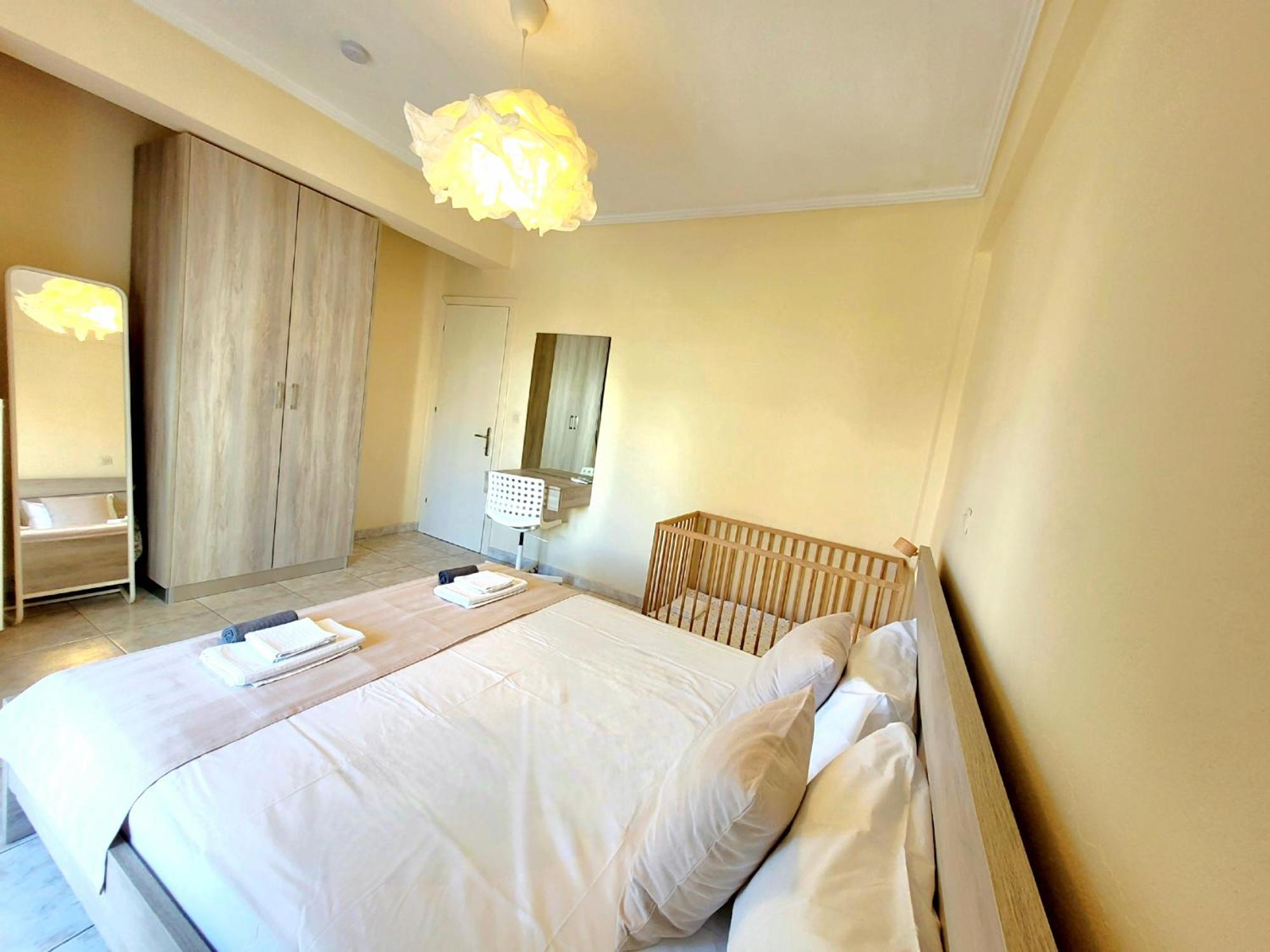 Anris & Dianas Dom - In A Quiet Part Of The Center Apartamento Kallithea  Exterior foto